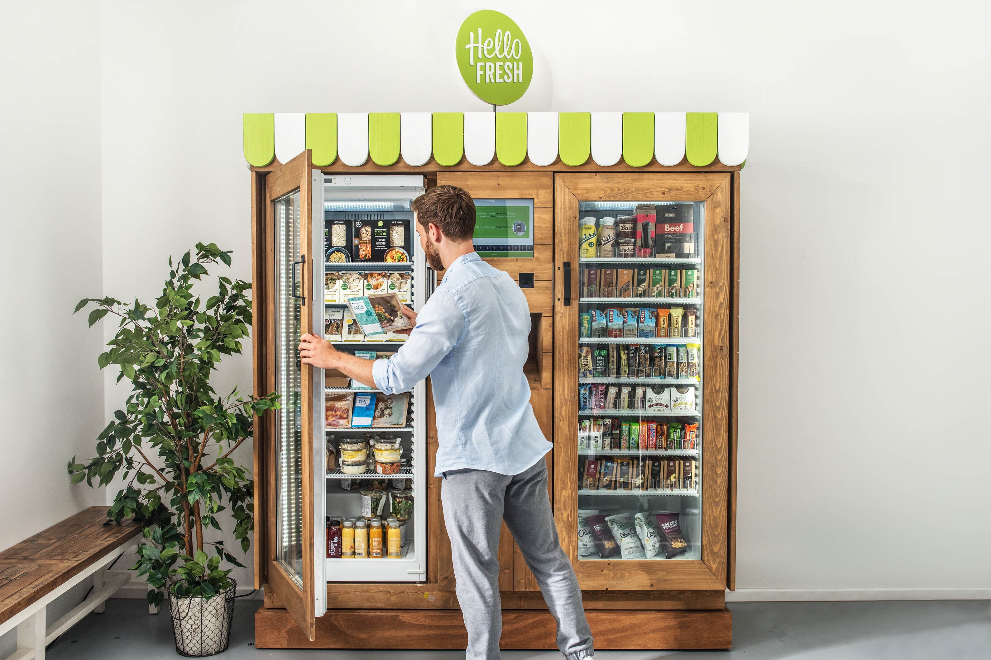Tetra-Pak-partners-with-HelloFresh-to-expand-its-Tetra-Recart-package.jpg