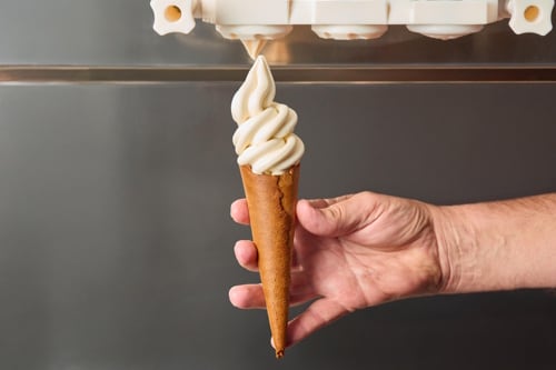 IceCream_SoftServe_Parlour_Dispensing.jpg
