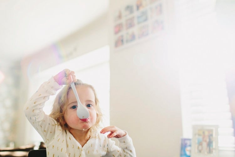 Toddler-eating-breakfast.jpg