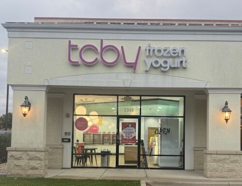 TCBY reopens in Oswego