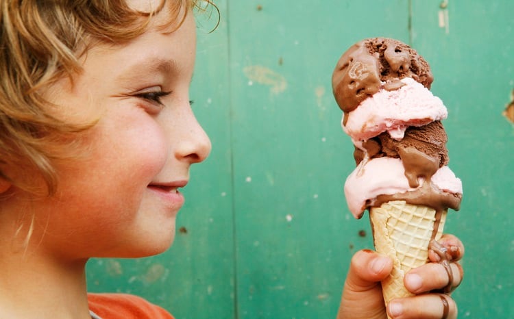 What’s trending in 2022: Summer ice cream trends, Pop-Tart cookies, HOM bars and a gold winner