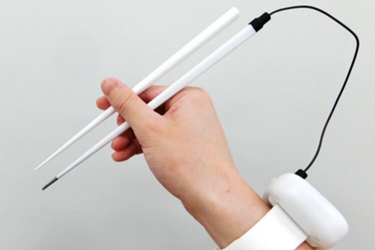 Electrified cutlery could help salt reduction efforts