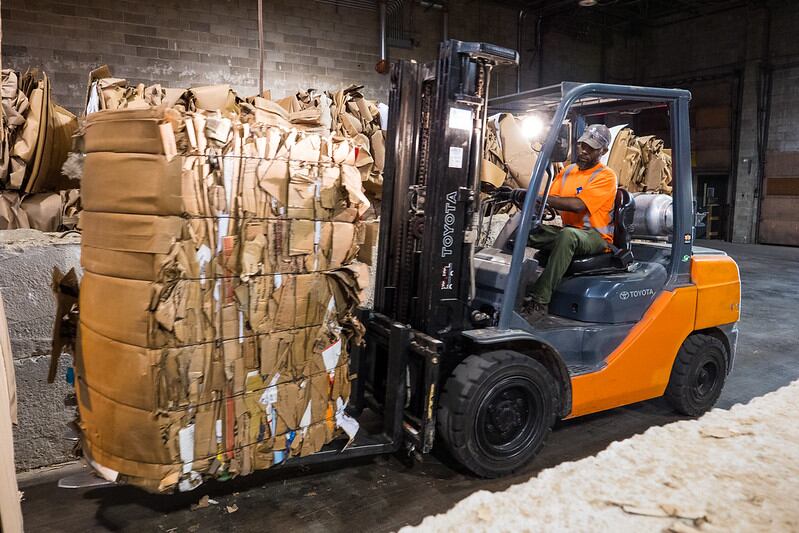 DS-Smith-opens-first-US-recycling-facility-as-part-of-zero-cardboard-goal.jpg