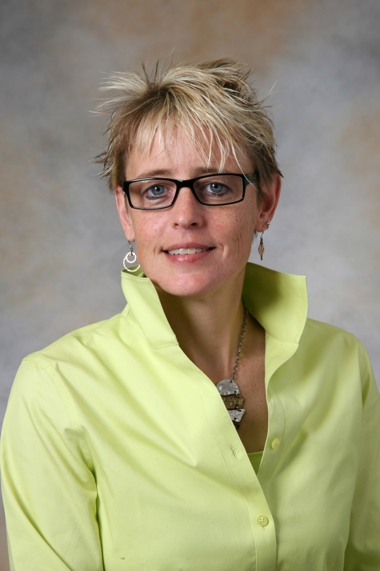 Lori Ernst is now FSNS C&A vice president of Audit Services