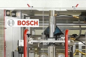 An expanded VFFS test facility lets Bosch Packaging Technology customers test their packaging lines.