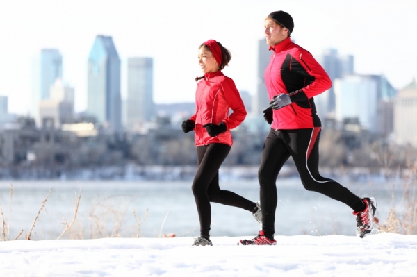 running_winter_sportsnutrition_istock