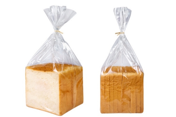 Bread in plastic bags fongfong2