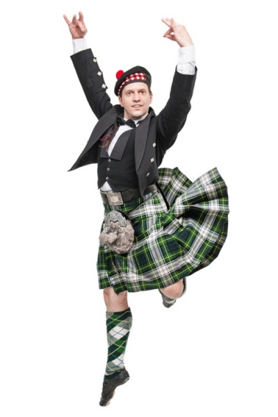 Dancing Scottish man darkbird77