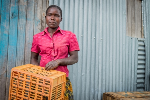 Kenyan woman farmer boezie