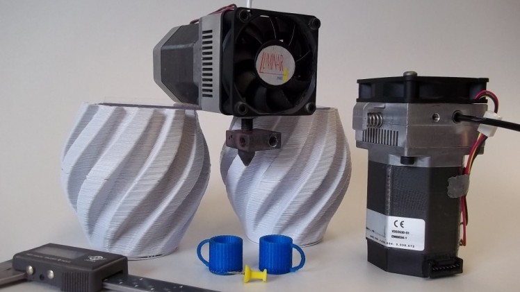 Luminar Products' 3D Super Extruder print head is capable of 3D printing with food-grade materials.