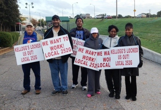 Workers locked out of Memphis plant as union and Kellogg fail to reach agreement over casual labor contracts. Photo credit: BCTGM 