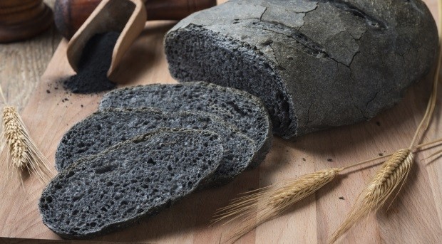 'Black bread' is known as  pane con carbone vegetale (bread with vegetable carbon) in Italy. Photo: iStock - Claudio Rampinini
