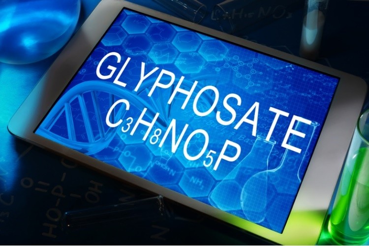 With the onslaught of media attention surrounding glyphosate of late, some companies are taking the step to have their products independently tested for the herbicide. Pic: ©GettyImages/designer491