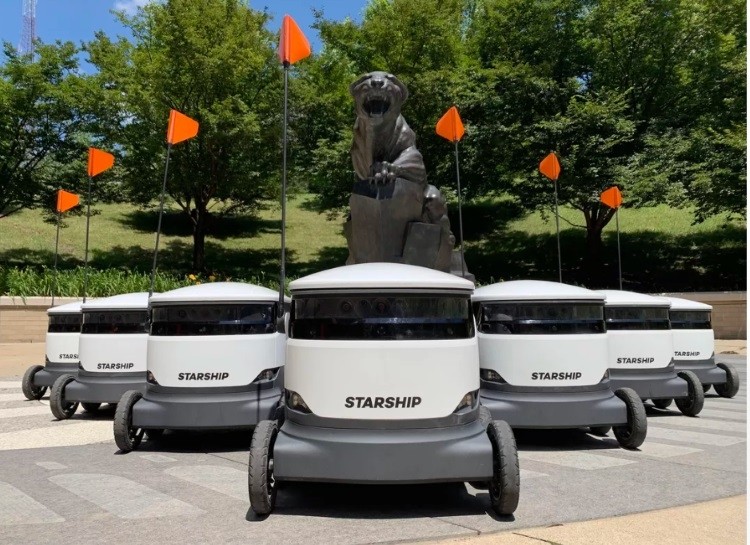 Starship's bots are rolling out across America. Pic: Starship Technologies