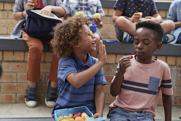 Children will learn to love and enjoy snacking healthier. Pic: GettyImages/Klaus Vedfeldt