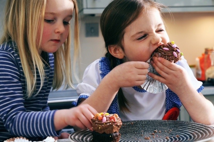 With chocolate treats being a favourite for many, UK consumers are increasingly looking for goods that offer better-for-you nutrition. Pic: GettyImages/Tara Moore