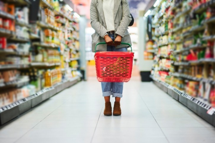While HFSS legislations have started to have a positive impact by shifting focus away from less healthy options, a new report reveals that not all supermarkets are doing their bit. Pic: GettyImages