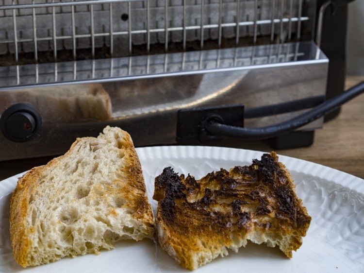 Food producers are under pressure to mitigate acrylamide from their products. Pic: GettyImages/alexat25