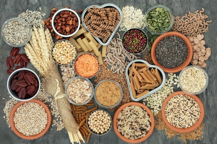 The American diet has added some whole grains and healthy fats in the past two decades, but still lags far behind in fiber. Pic: Getty Images/marilyna
