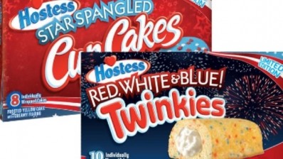Hostess is relaunchings its Red, White & Blue Twinkies and Star Spangled CupCakes to promote its partnership with the American Red Cross. Pic: Hostess