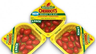 NatureSweet has launched three-pod snack packaging for its Cherriots tomatoes.