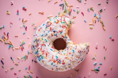 More than 80% of Gen-Z and millennial consumers are interested in trying new donut flavors, according to Dawn Food Products. Pic: Getty Images/Emilija Manevska