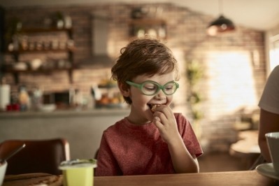 A raft of snacks targeting healthy eating for kids, while encouraging them to learn, get active and love life, are hitting supermarket shelves. Pic: GettyImages/vorDa