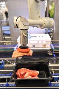 This robotic marvel on show at Anuga meets the need for fast, efficient and safe packaging of foodstuffs